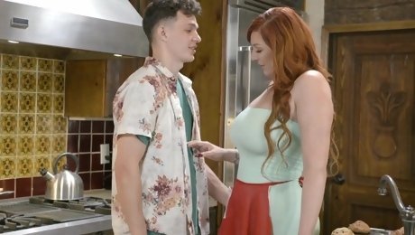 Naughty stepson eats out and smashes his curvy stepmom Lauren Phillips